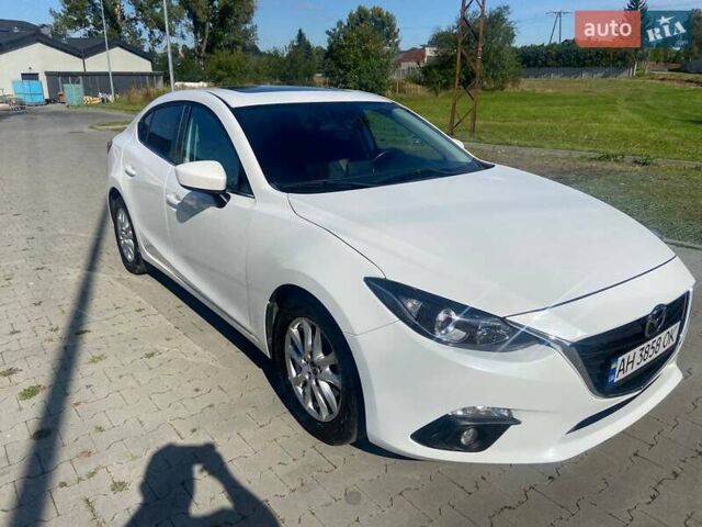 Білий Мазда 3, об'ємом двигуна 2 л та пробігом 166 тис. км за 12900 $, фото 2 на Automoto.ua