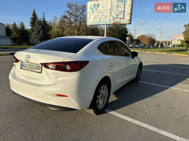Білий Мазда 3, об'ємом двигуна 2 л та пробігом 52 тис. км за 12000 $, фото 8 на Automoto.ua