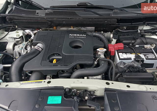 Белый Мазда 3, объемом двигателя 2 л и пробегом 126 тыс. км за 14500 $, фото 14 на Automoto.ua