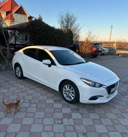 Белый Мазда 3, объемом двигателя 2 л и пробегом 107 тыс. км за 8800 $, фото 2 на Automoto.ua