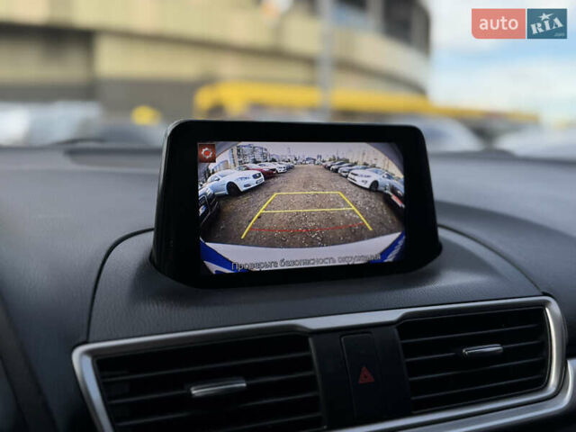 Белый Мазда 3, объемом двигателя 2 л и пробегом 39 тыс. км за 13500 $, фото 14 на Automoto.ua