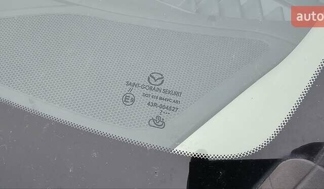 Белый Мазда 3, объемом двигателя 2 л и пробегом 130 тыс. км за 9900 $, фото 15 на Automoto.ua