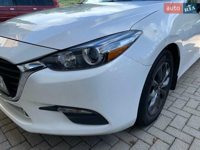 Белый Мазда 3, объемом двигателя 2 л и пробегом 156 тыс. км за 10035 $, фото 17 на Automoto.ua