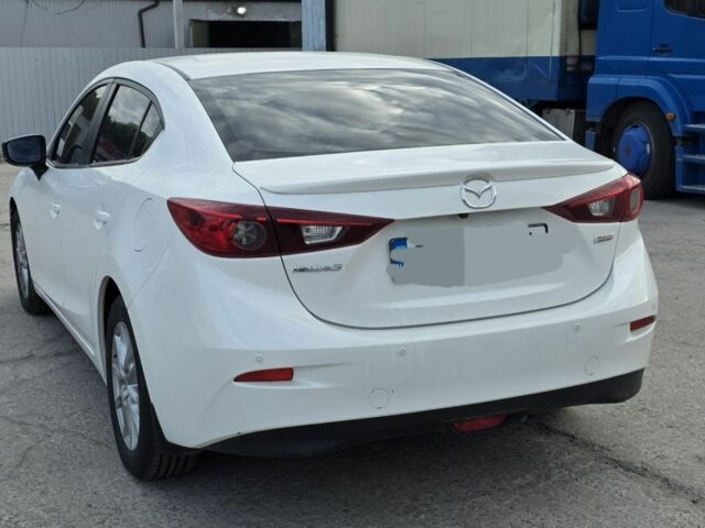Білий Мазда 3, об'ємом двигуна 0 л та пробігом 63 тис. км за 15000 $, фото 2 на Automoto.ua