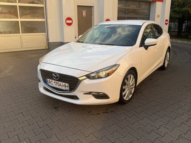 Белый Мазда 3, объемом двигателя 2 л и пробегом 109 тыс. км за 11300 $, фото 3 на Automoto.ua