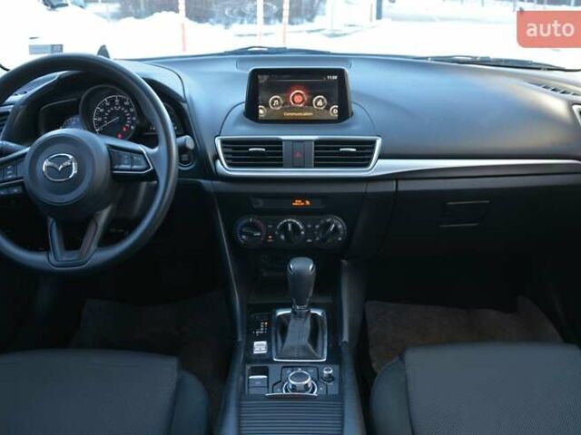 Белый Мазда 3, объемом двигателя 2 л и пробегом 90 тыс. км за 12999 $, фото 19 на Automoto.ua