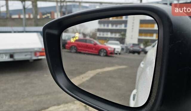 Белый Мазда 3, объемом двигателя 2 л и пробегом 130 тыс. км за 9900 $, фото 13 на Automoto.ua