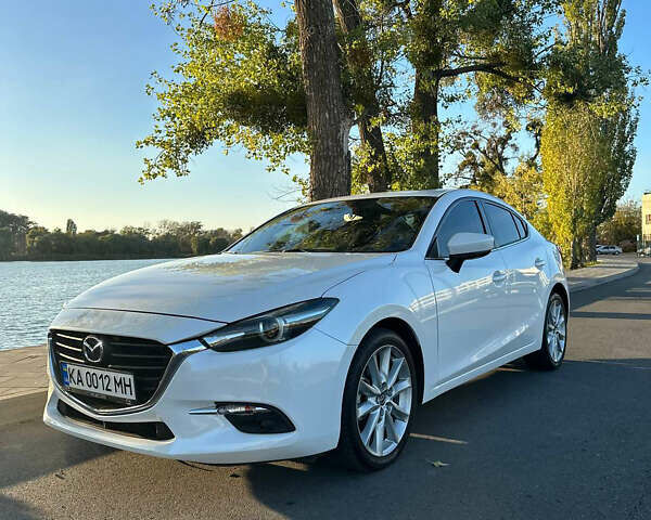 Белый Мазда 3, объемом двигателя 2.5 л и пробегом 89 тыс. км за 14500 $, фото 5 на Automoto.ua