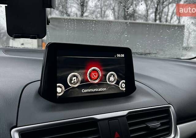 Белый Мазда 3, объемом двигателя 2 л и пробегом 196 тыс. км за 10990 $, фото 23 на Automoto.ua