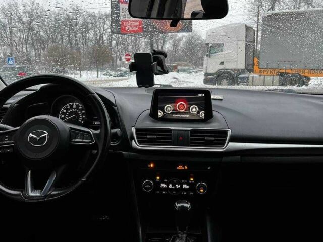 Белый Мазда 3, объемом двигателя 2 л и пробегом 196 тыс. км за 10990 $, фото 19 на Automoto.ua