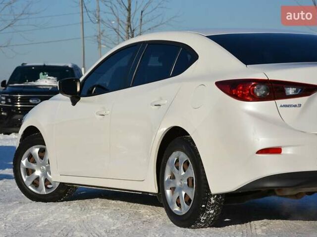 Білий Мазда 3, об'ємом двигуна 2 л та пробігом 90 тис. км за 12700 $, фото 6 на Automoto.ua