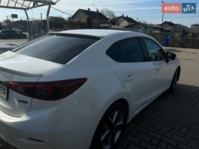 Белый Мазда 3, объемом двигателя 2 л и пробегом 39 тыс. км за 13000 $, фото 8 на Automoto.ua