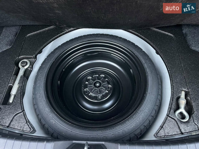 Белый Мазда 3, объемом двигателя 1.5 л и пробегом 144 тыс. км за 14500 $, фото 31 на Automoto.ua