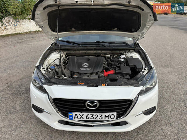 Белый Мазда 3, объемом двигателя 1.5 л и пробегом 88 тыс. км за 13200 $, фото 8 на Automoto.ua