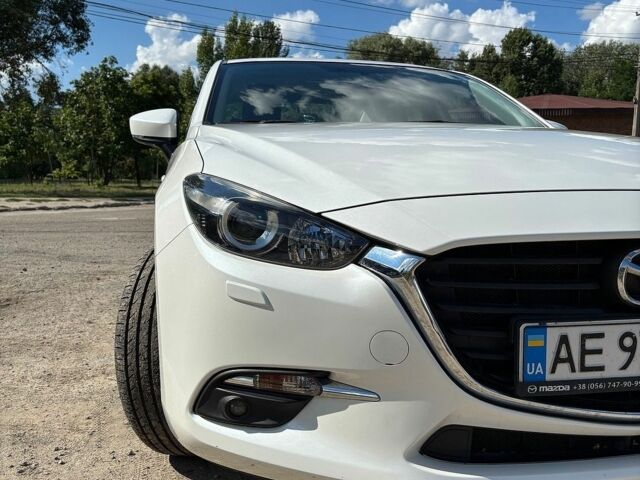 Белый Мазда 3, объемом двигателя 1.5 л и пробегом 58 тыс. км за 17500 $, фото 12 на Automoto.ua