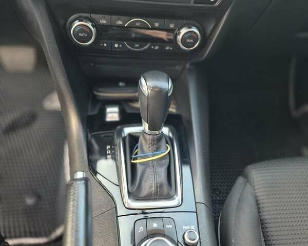 Білий Мазда 3, об'ємом двигуна 1.5 л та пробігом 107 тис. км за 14700 $, фото 17 на Automoto.ua
