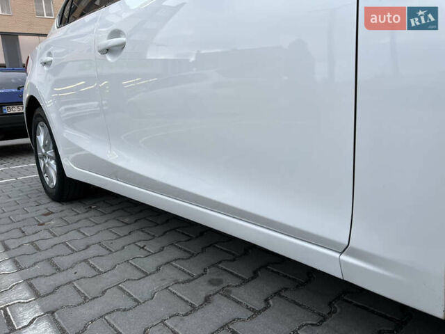 Белый Мазда 3, объемом двигателя 1.5 л и пробегом 144 тыс. км за 14500 $, фото 37 на Automoto.ua