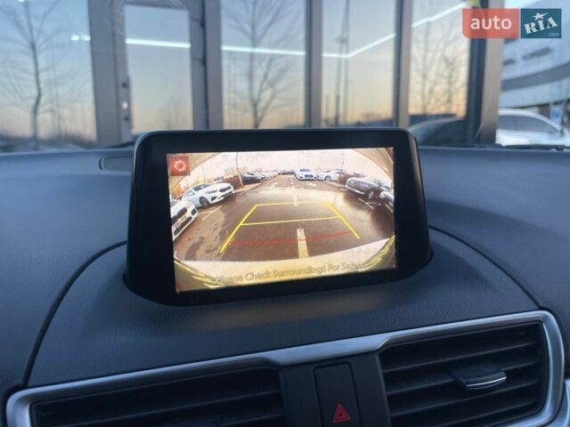 Белый Мазда 3, объемом двигателя 2 л и пробегом 90 тыс. км за 12500 $, фото 17 на Automoto.ua