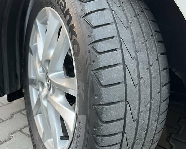 Белый Мазда 3, объемом двигателя 1.5 л и пробегом 144 тыс. км за 14500 $, фото 44 на Automoto.ua