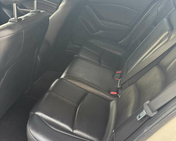 Белый Мазда 3, объемом двигателя 2.5 л и пробегом 97 тыс. км за 14700 $, фото 11 на Automoto.ua