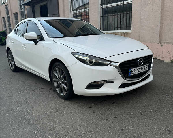 Белый Мазда 3, объемом двигателя 2.5 л и пробегом 97 тыс. км за 14700 $, фото 5 на Automoto.ua