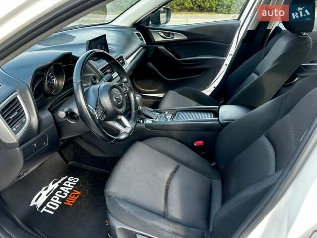 Белый Мазда 3, объемом двигателя 2 л и пробегом 95 тыс. км за 11800 $, фото 31 на Automoto.ua