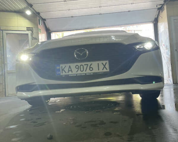 Белый Мазда 3, объемом двигателя 2.5 л и пробегом 60 тыс. км за 15200 $, фото 24 на Automoto.ua