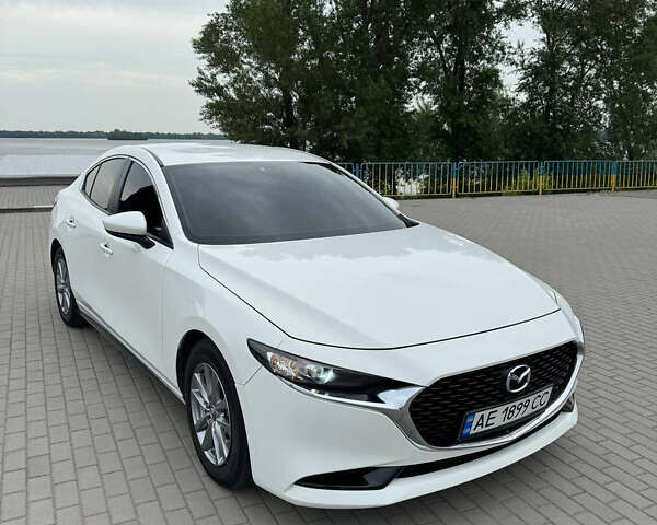 Білий Мазда 3, об'ємом двигуна 2.49 л та пробігом 29 тис. км за 15500 $, фото 4 на Automoto.ua