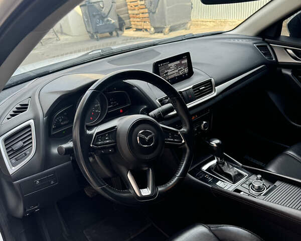 Белый Мазда 3, объемом двигателя 2.5 л и пробегом 97 тыс. км за 14700 $, фото 7 на Automoto.ua