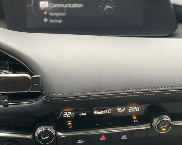 Білий Мазда 3, об'ємом двигуна 2.49 л та пробігом 95 тис. км за 16999 $, фото 9 на Automoto.ua