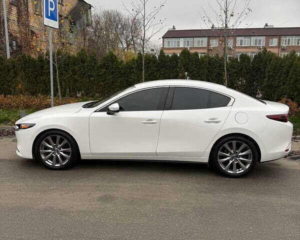 Белый Мазда 3, объемом двигателя 2.49 л и пробегом 95 тыс. км за 16399 $, фото 2 на Automoto.ua