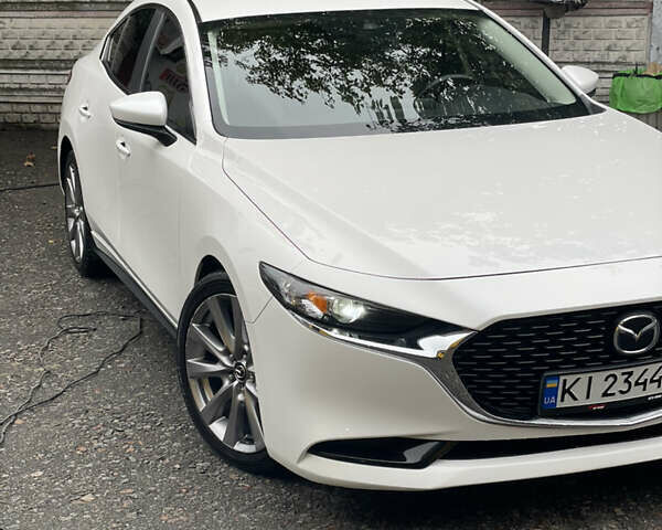 Білий Мазда 3, об'ємом двигуна 2.49 л та пробігом 95 тис. км за 16999 $, фото 2 на Automoto.ua