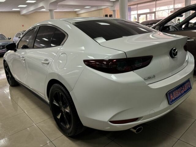 Белый Мазда 3, объемом двигателя 2.5 л и пробегом 81 тыс. км за 14900 $, фото 1 на Automoto.ua