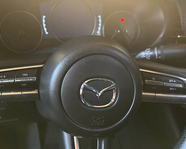 Белый Мазда 3, объемом двигателя 2.49 л и пробегом 152 тыс. км за 17800 $, фото 34 на Automoto.ua