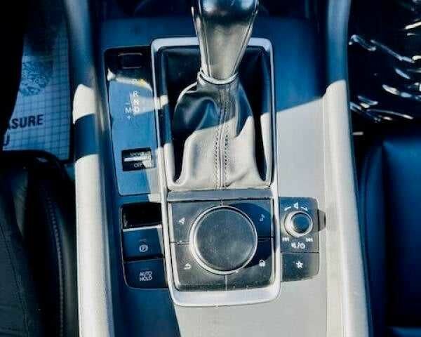 Белый Мазда 3, объемом двигателя 2.5 л и пробегом 29 тыс. км за 4000 $, фото 14 на Automoto.ua
