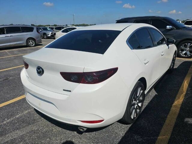 Белый Мазда 3, объемом двигателя 0 л и пробегом 39 тыс. км за 13500 $, фото 4 на Automoto.ua