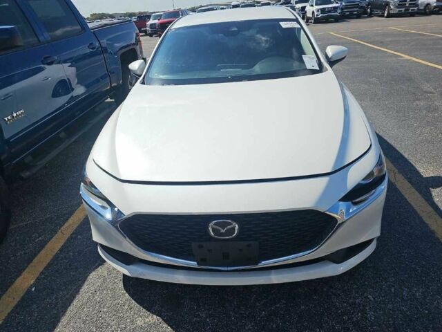 Белый Мазда 3, объемом двигателя 0 л и пробегом 39 тыс. км за 13500 $, фото 3 на Automoto.ua