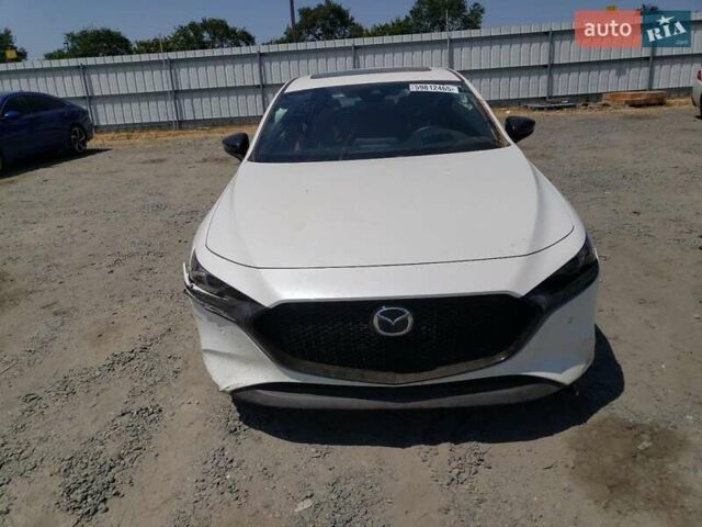 Білий Мазда 3, об'ємом двигуна 2.49 л та пробігом 22 тис. км за 2900 $, фото 4 на Automoto.ua