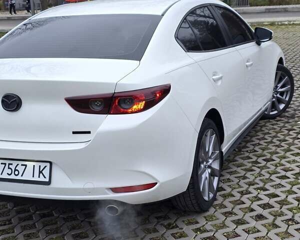 Белый Мазда 3, объемом двигателя 2.49 л и пробегом 140 тыс. км за 14950 $, фото 30 на Automoto.ua