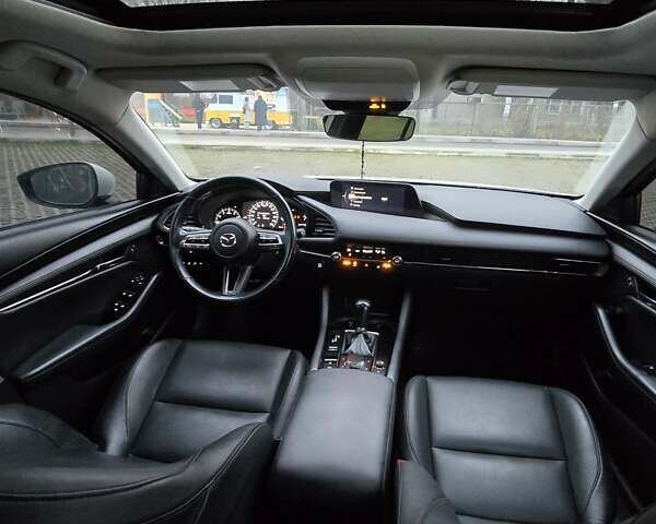 Белый Мазда 3, объемом двигателя 2.49 л и пробегом 140 тыс. км за 14950 $, фото 47 на Automoto.ua