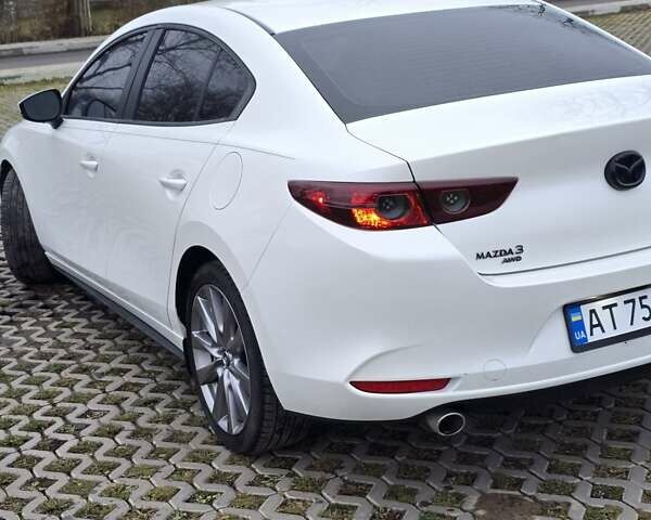 Белый Мазда 3, объемом двигателя 2.49 л и пробегом 140 тыс. км за 14950 $, фото 31 на Automoto.ua