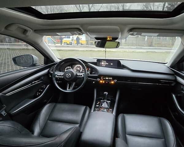 Белый Мазда 3, объемом двигателя 2.49 л и пробегом 140 тыс. км за 14950 $, фото 44 на Automoto.ua