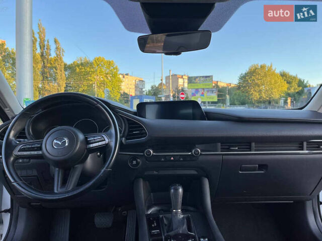 Белый Мазда 3, объемом двигателя 2.49 л и пробегом 112 тыс. км за 17650 $, фото 8 на Automoto.ua
