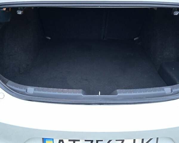 Белый Мазда 3, объемом двигателя 2.49 л и пробегом 140 тыс. км за 14950 $, фото 49 на Automoto.ua