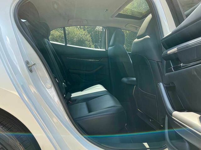 Белый Мазда 3, объемом двигателя 2.5 л и пробегом 24 тыс. км за 4100 $, фото 11 на Automoto.ua