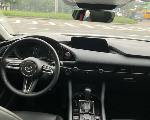 Білий Мазда 3, об'ємом двигуна 2.49 л та пробігом 24 тис. км за 22500 $, фото 18 на Automoto.ua