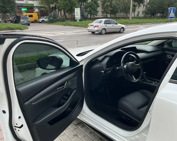 Білий Мазда 3, об'ємом двигуна 2.49 л та пробігом 24 тис. км за 22500 $, фото 21 на Automoto.ua