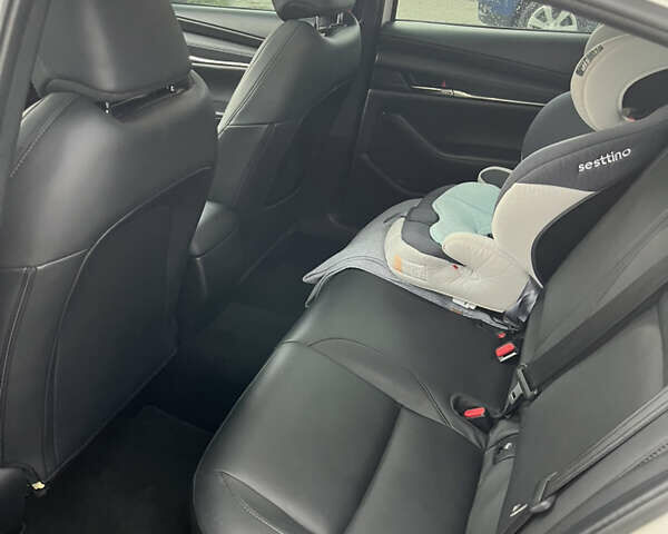 Білий Мазда 3, об'ємом двигуна 2.49 л та пробігом 24 тис. км за 22500 $, фото 17 на Automoto.ua