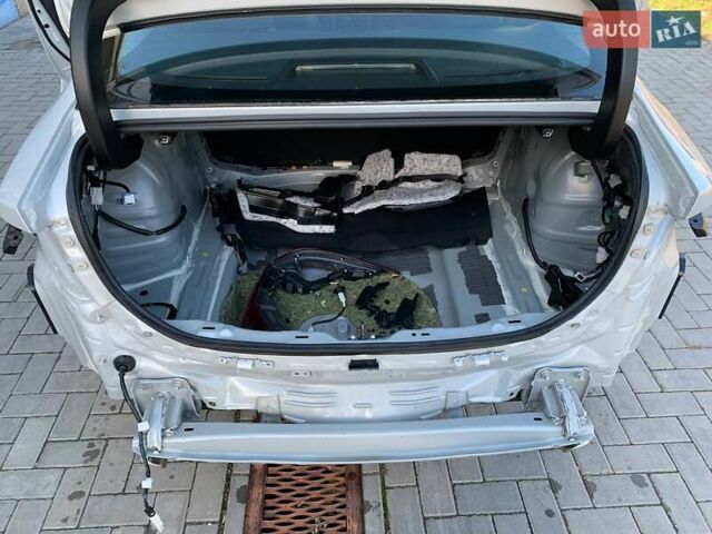 Белый Мазда 3, объемом двигателя 2.49 л и пробегом 6 тыс. км за 14500 $, фото 2 на Automoto.ua