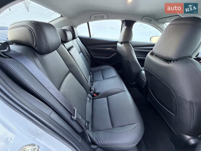 Белый Мазда 3, объемом двигателя 2.49 л и пробегом 5 тыс. км за 22700 $, фото 25 на Automoto.ua